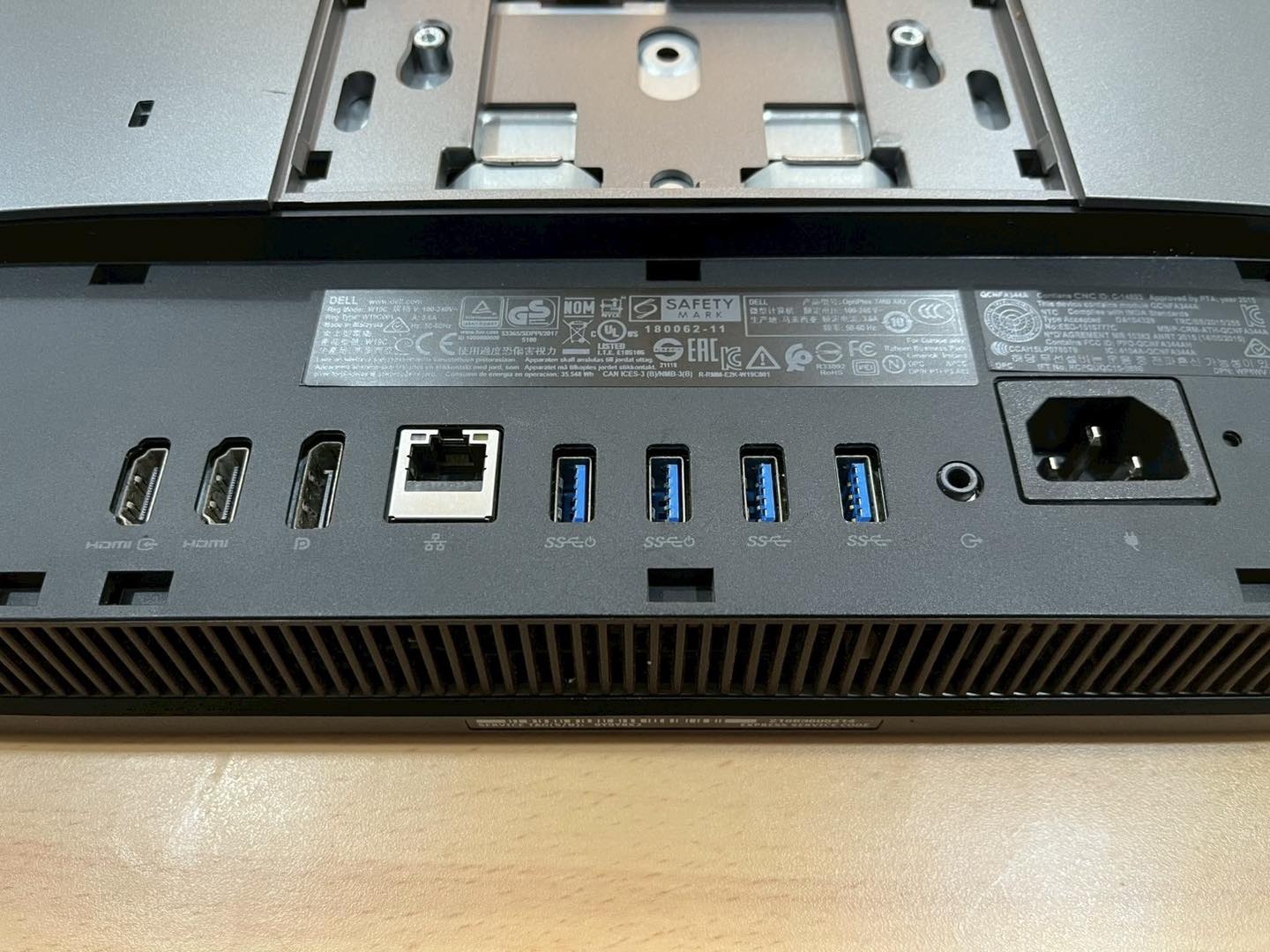 565134928_844812371538972_6872722669638814576_n