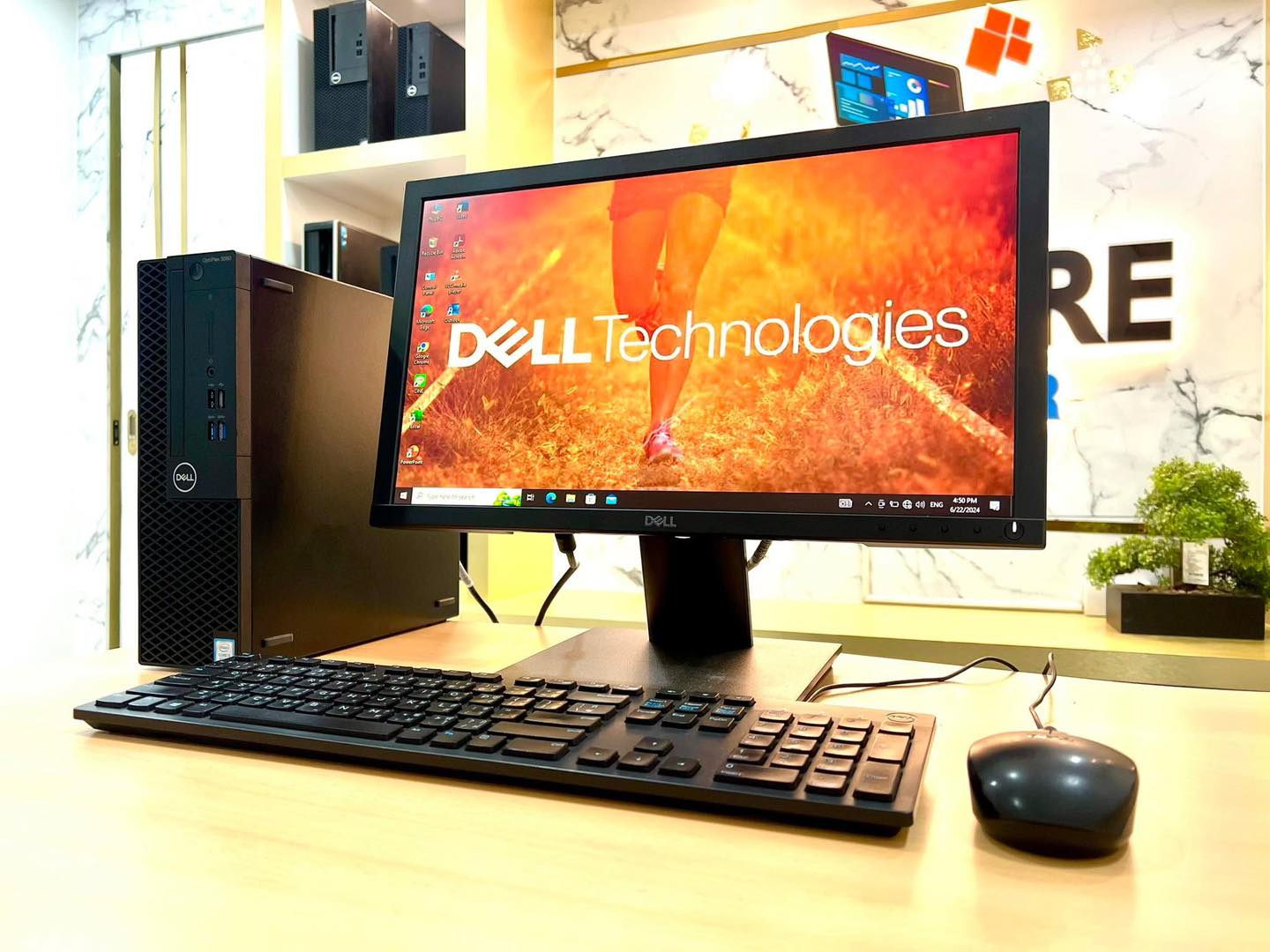 599667974_894380159915526_4766267694194129028_n